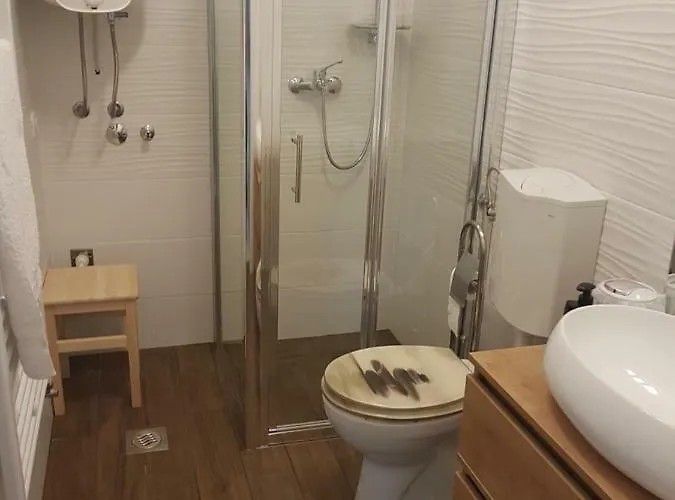 Miran Odmor U Srcu Pule! Iva 60m2. Apartment